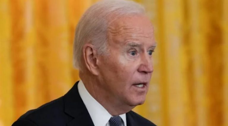 Major Democrat backstabs Biden with stunning resignation demand