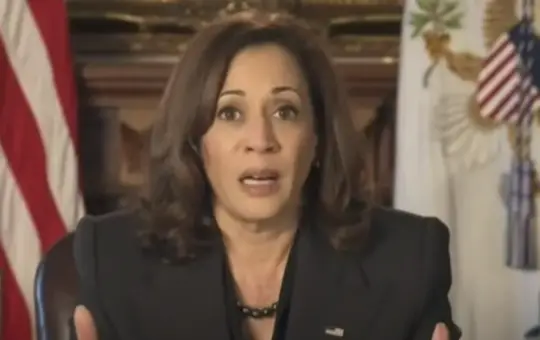 Kamala Harris called Donald Trump one word that’s coming back to haunt her