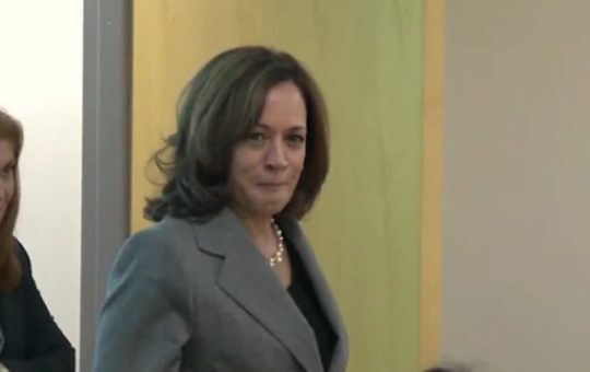 Kamala Harris ran away crying after being hit with this stunning proposal